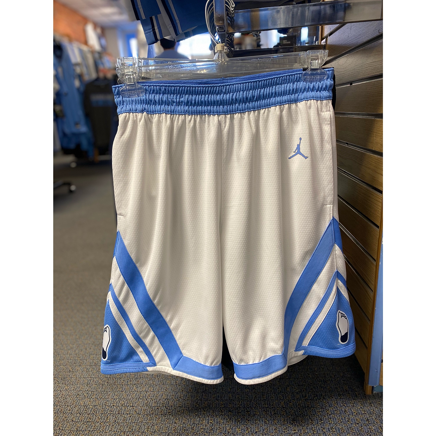 unc shorts nike